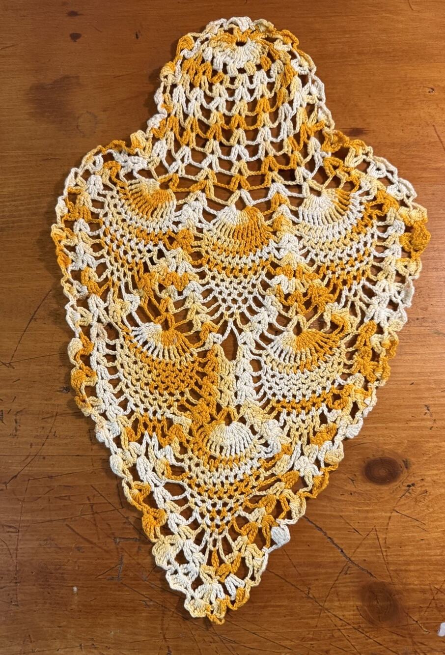 Vintage Orange White Crochet Doily Pineapple Stitch Scalloped Edge Retro